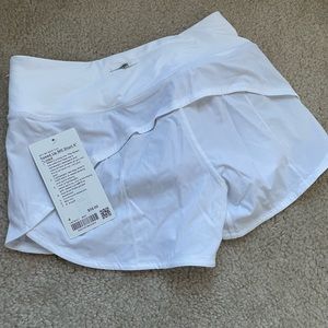 Lululemon Speed Up MR Short Lined 4” Lined NWT 🤍